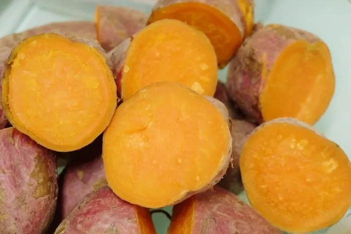 Sliced boiled sweet potatoes